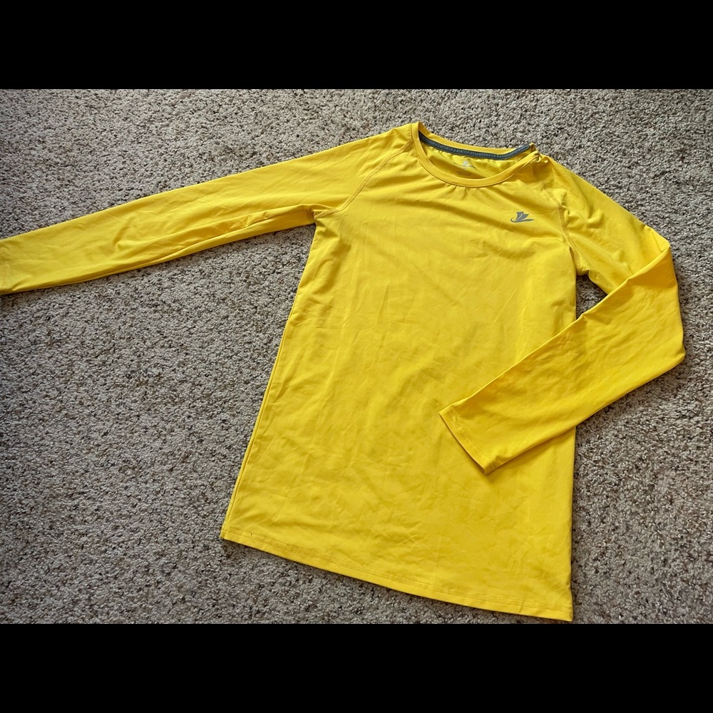 Long-sleeve Athletic Undershirt